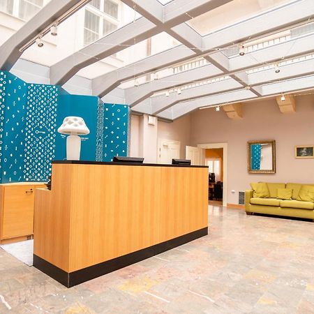 Hotel Golden Key Prague Castle Екстериор снимка