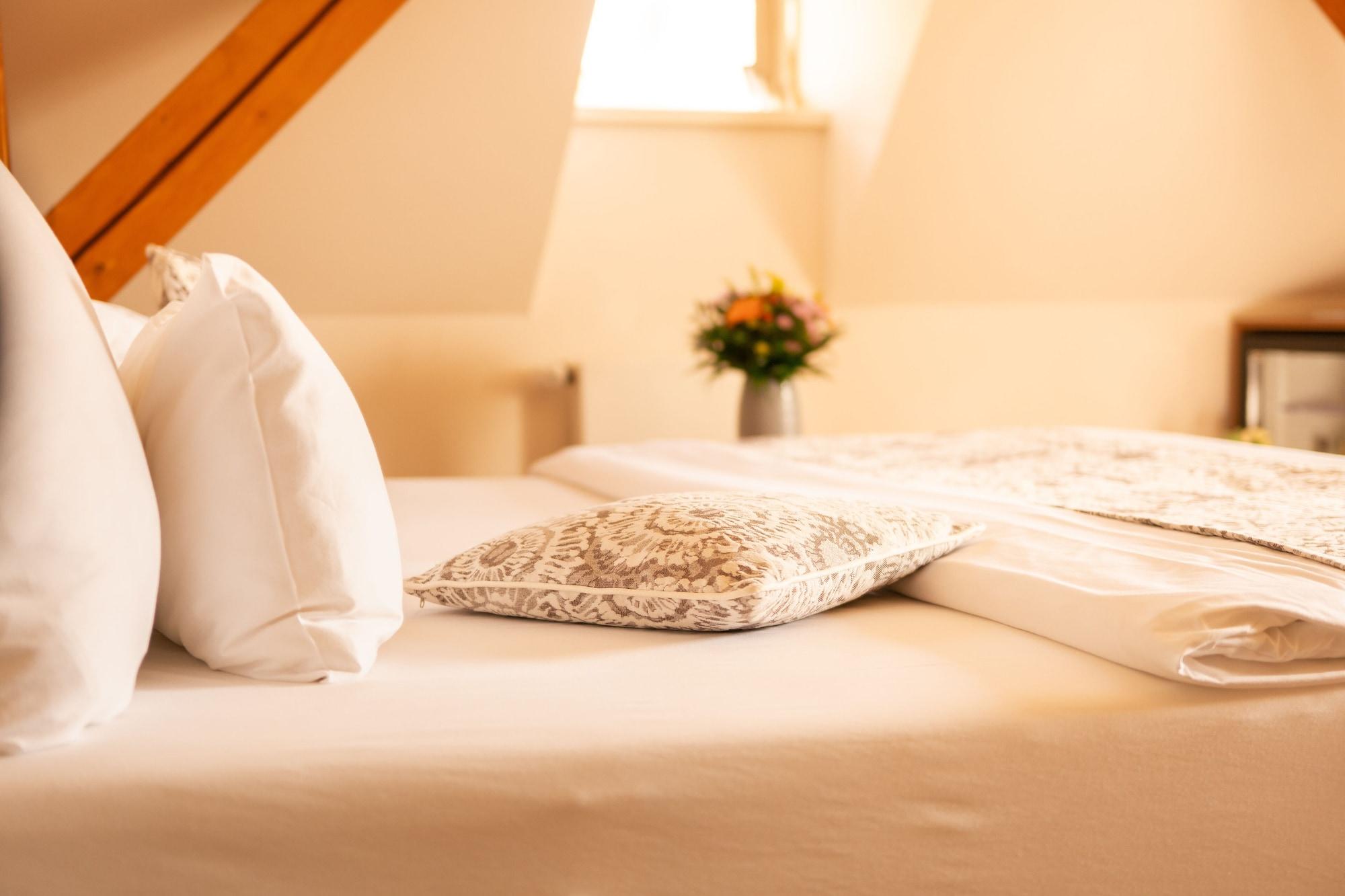 Hotel Golden Key Prague Castle Екстериор снимка